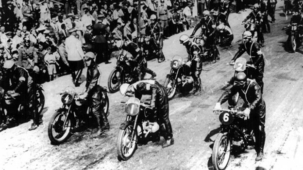 Cuộc đua lên đỉnh núi Phú Sỹ năm 1955